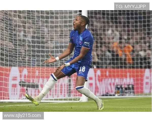 AC米兰锋线困境加剧恩昆库状态不佳冬窗或将离队寻求新机会