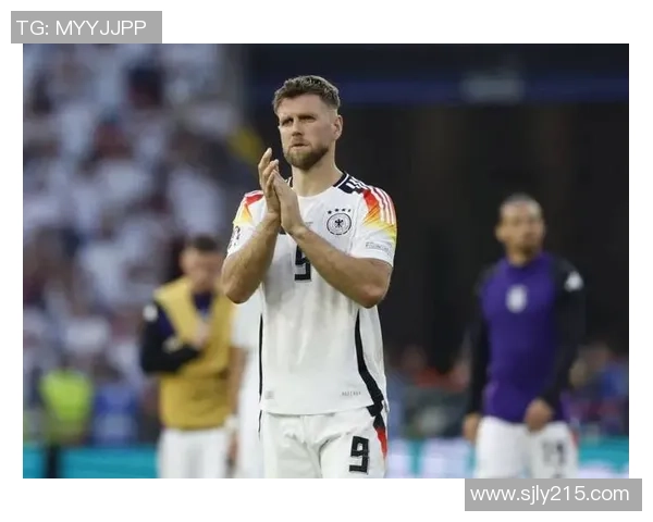 西汉姆前锋菲尔克鲁格正式租借加盟米兰身披9号球衣开启新征程